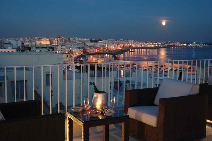 Palazzo Mosco Inn Gallipoli aperitivo in terrazza